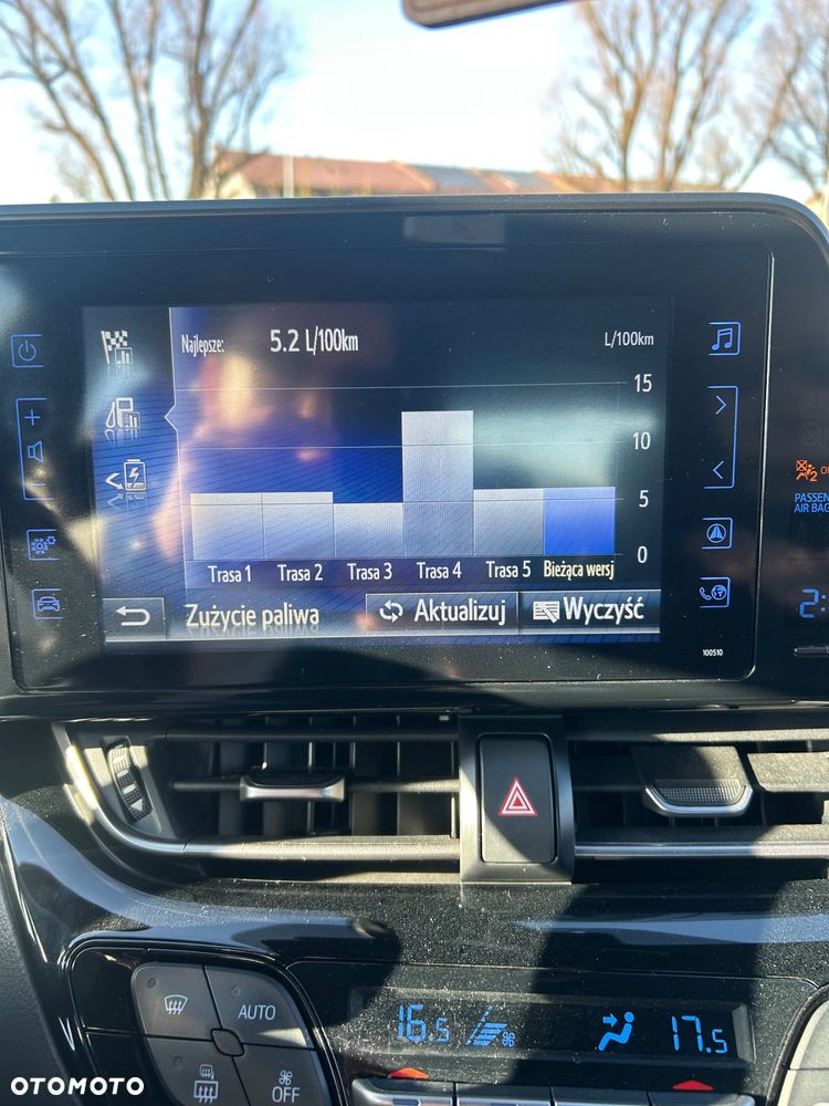 Toyota C-HR 1.8 Hybrid Dynamic - 29