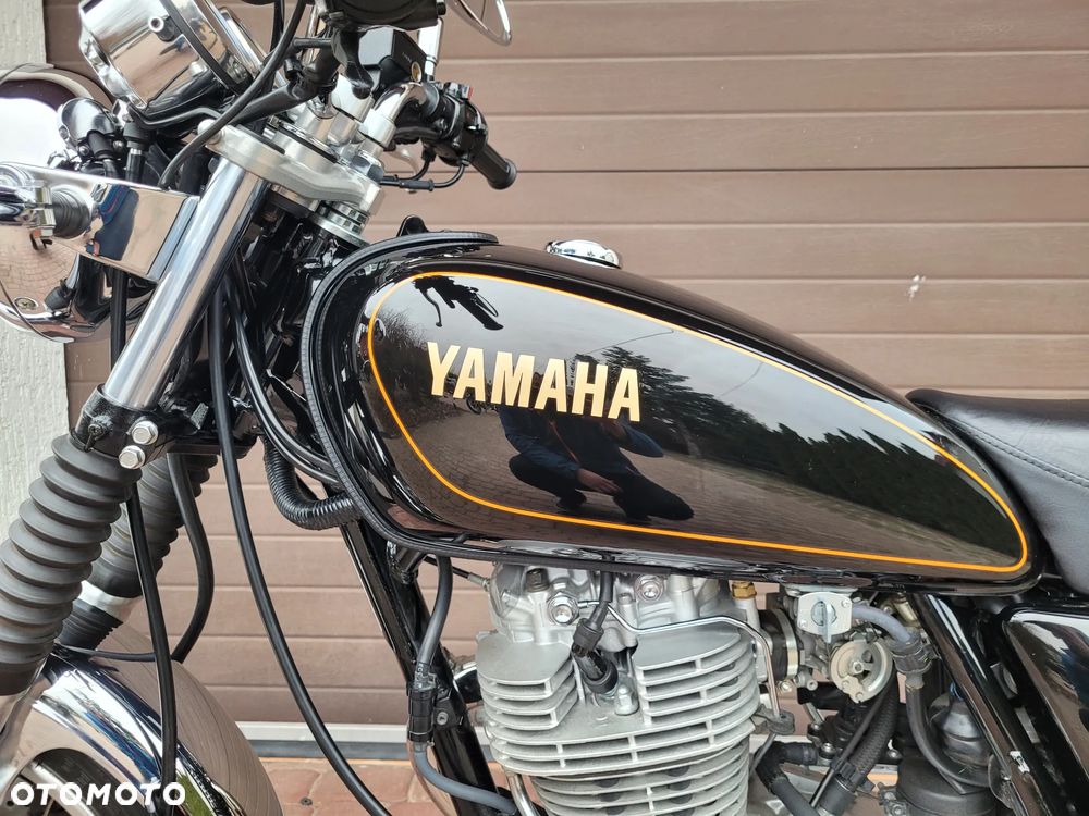 Yamaha SR - 6