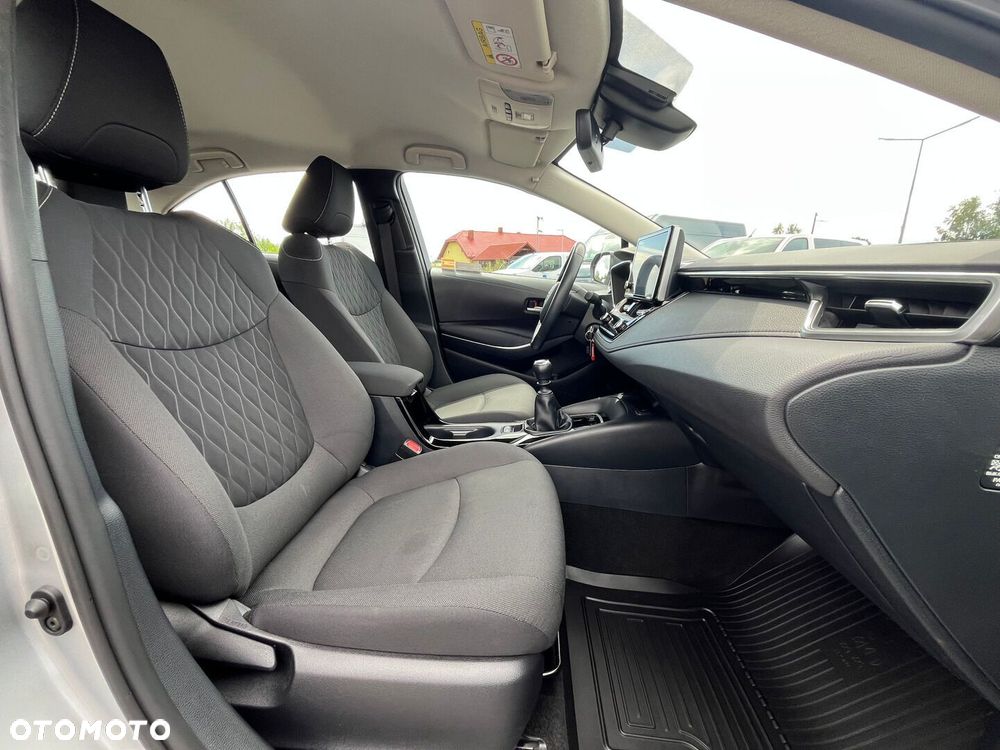 Toyota Corolla - 29
