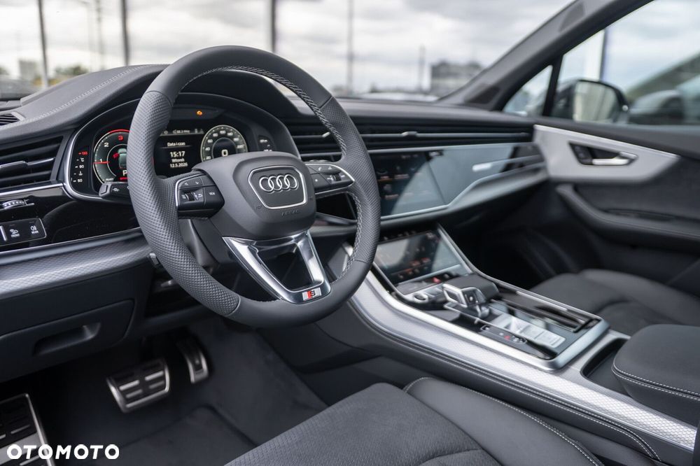 Audi Q7 - 15