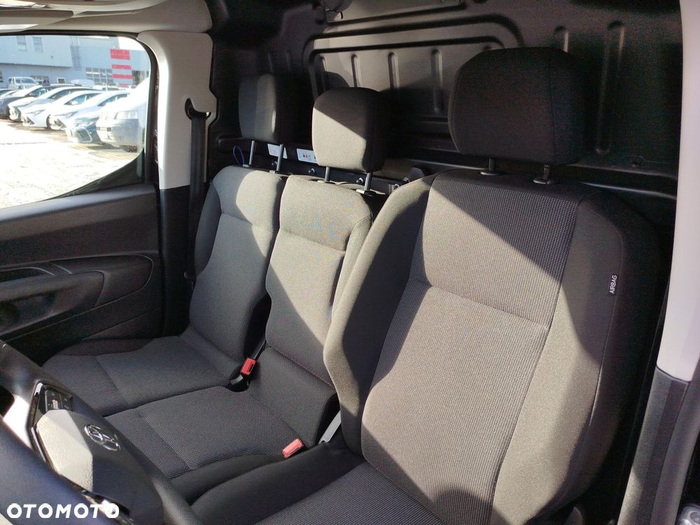 Toyota Proace City - 11