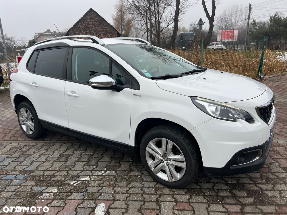 Peugeot 2008 PureTech 82 Style - 2