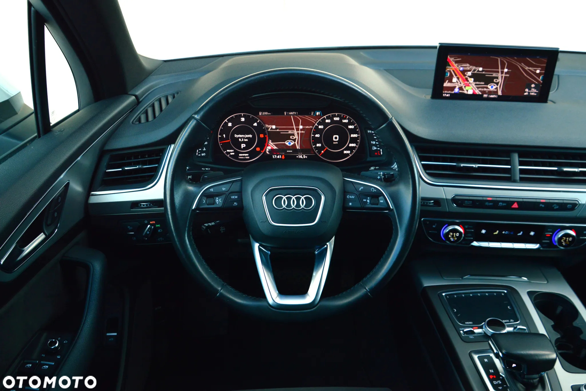Audi Q7 3.0 TDI ultra Quattro Tiptronic - 26