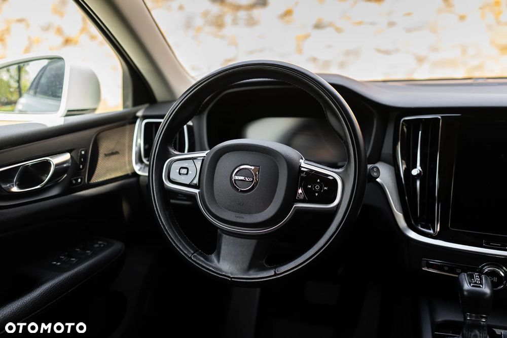 Volvo V60 Cross Country D4 AWD - 20