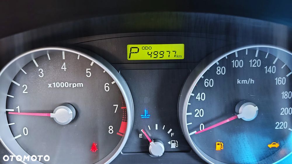 Hyundai Accent - 11