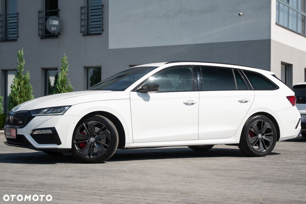 Skoda Octavia 2.0 TSI DSG RS 245 - 9
