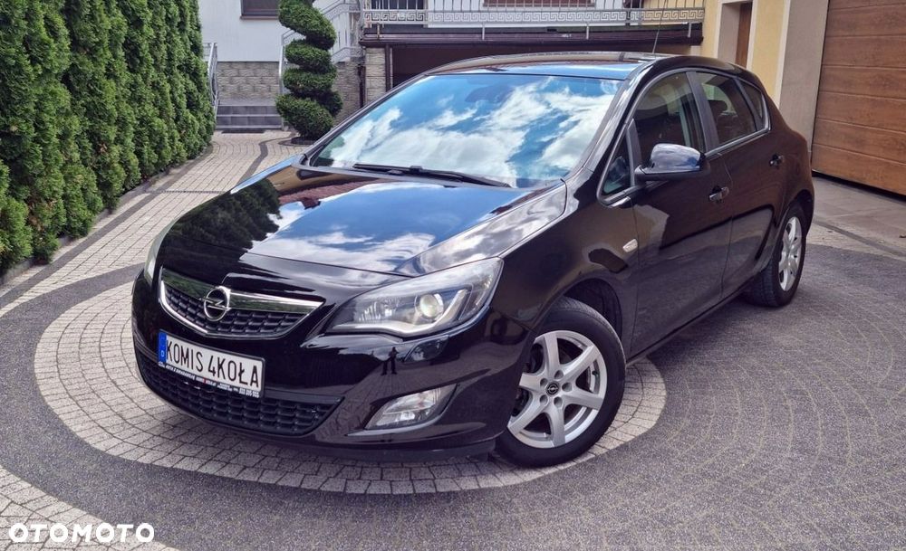 Opel Astra - 1