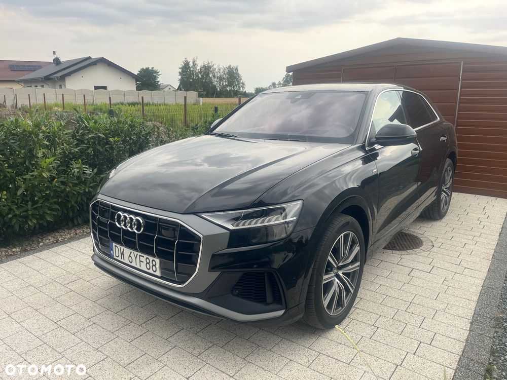 Audi Q8 - 1