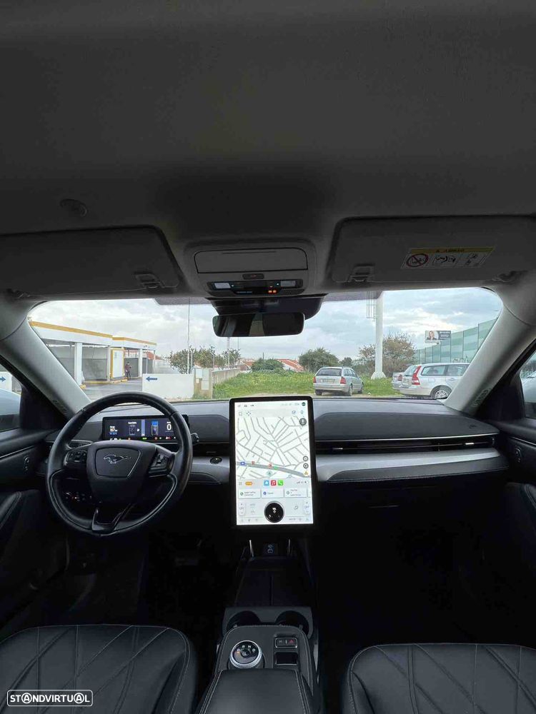 Ford Mustang Mach-E - 14