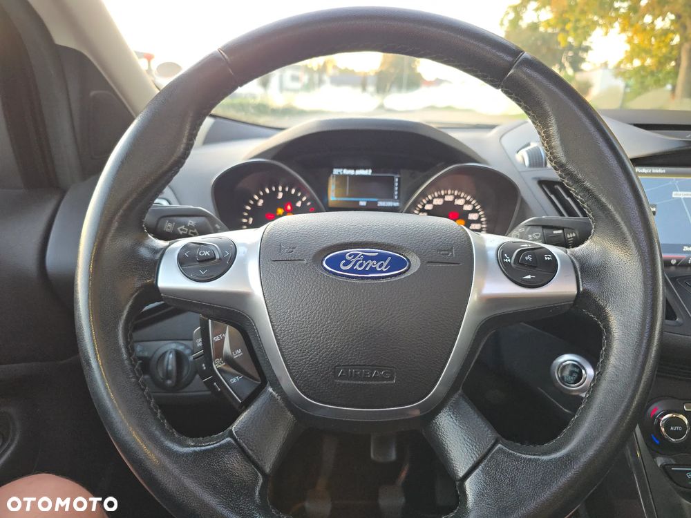 Ford Kuga - 20
