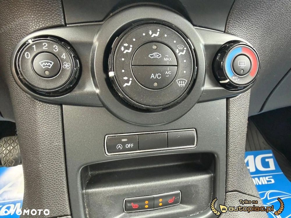 Ford Fiesta - 26
