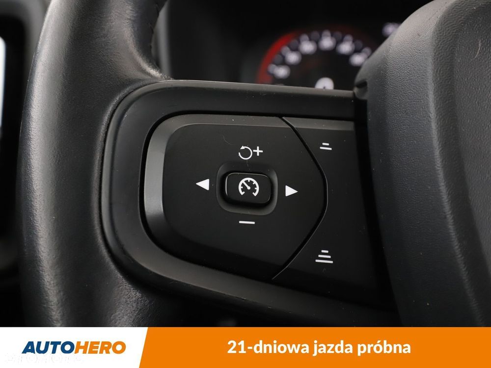 Volvo XC 40 T4 AWD - 29