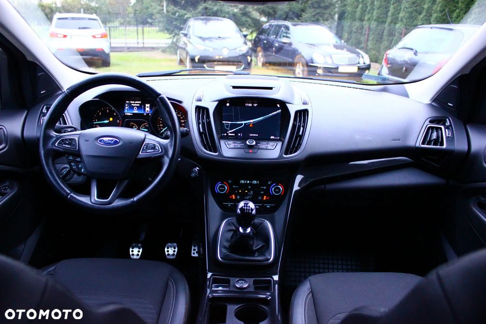 Ford Kuga 2.0 TDCi AWD Titanium - 39