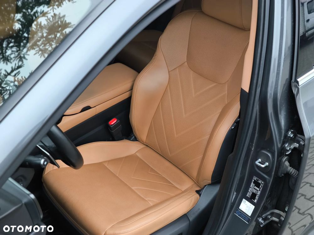 Lexus NX 350h Prestige AWD - 18