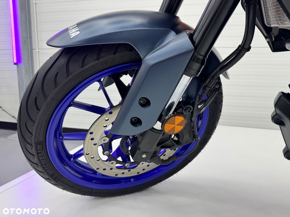 Yamaha MT - 19