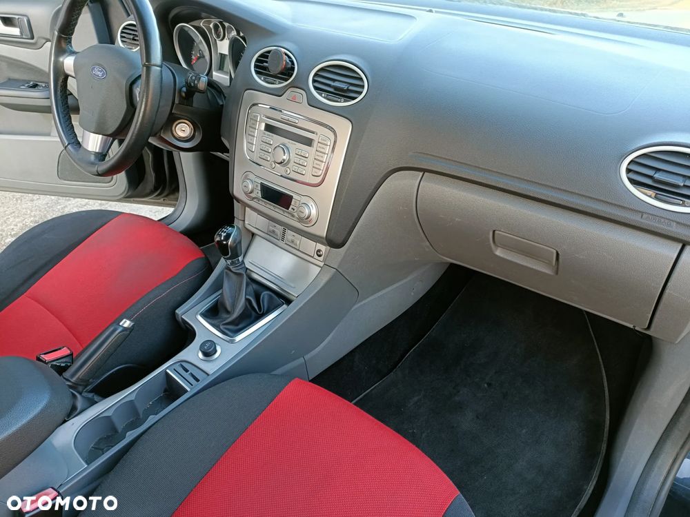 Ford Focus - 6