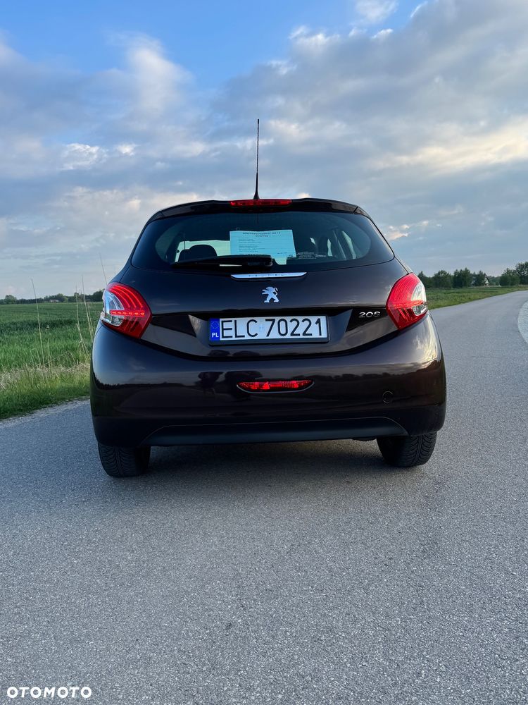 Peugeot 208 1.2 PureTech Allure - 4