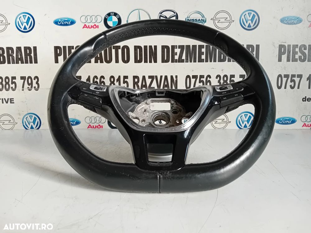 Volan Din Piele Cu Comenzi Si Padele Vw Passat B8 An 2015-2020 Stare Buna - 2