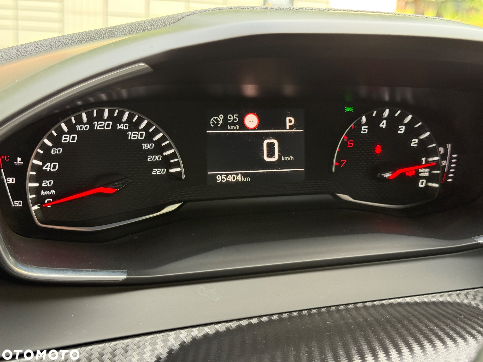 Peugeot 208 PureTech 100 EAT8 Allure Pack - 39