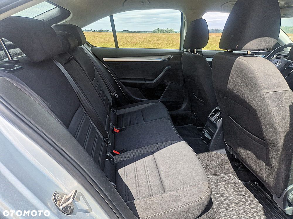 Skoda Octavia 2.0 TDI Ambition - 7