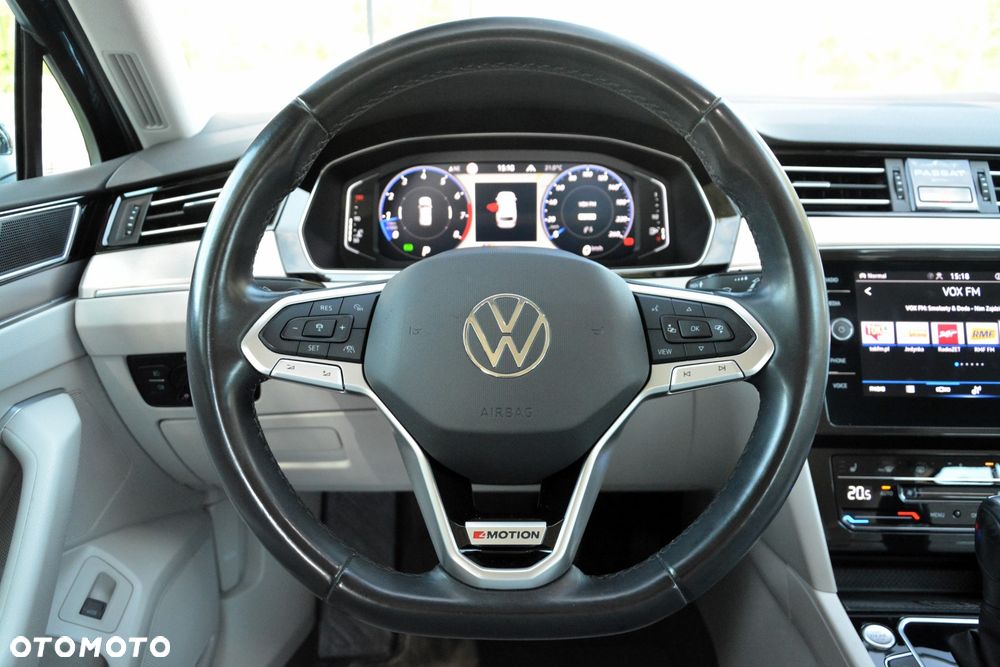 Volkswagen Passat Variant 2.0 TSI 4Mot Elegance DSG - 12