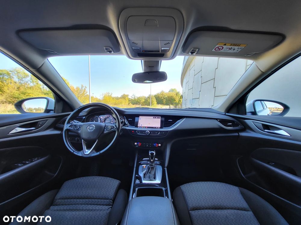 Opel Insignia - 14