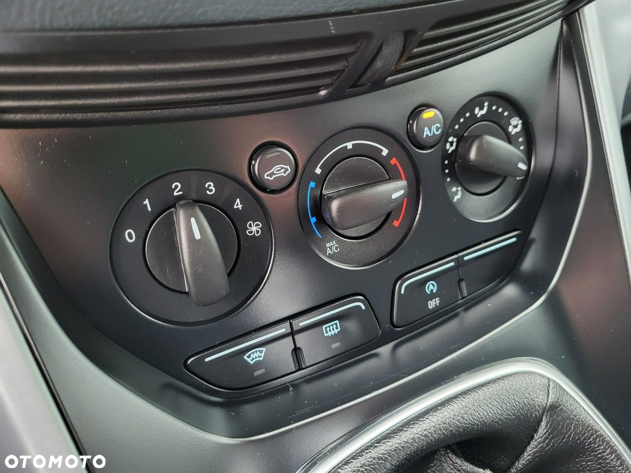 Ford C-MAX - 23