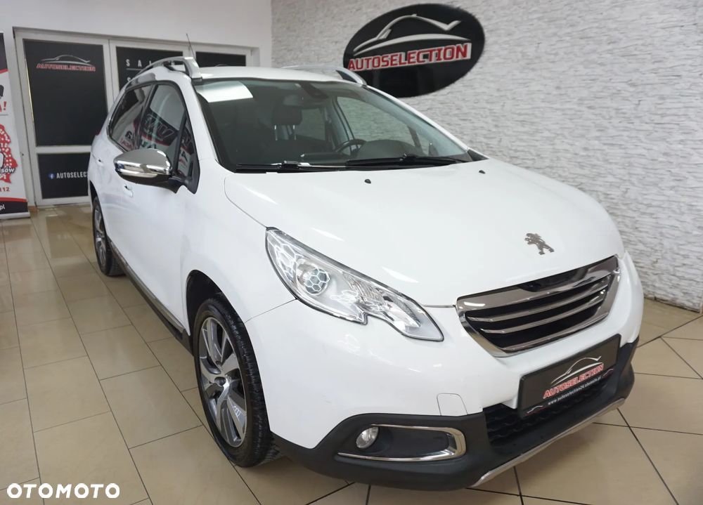 Peugeot 2008 BlueHDi 100 STOP & START Style - 8