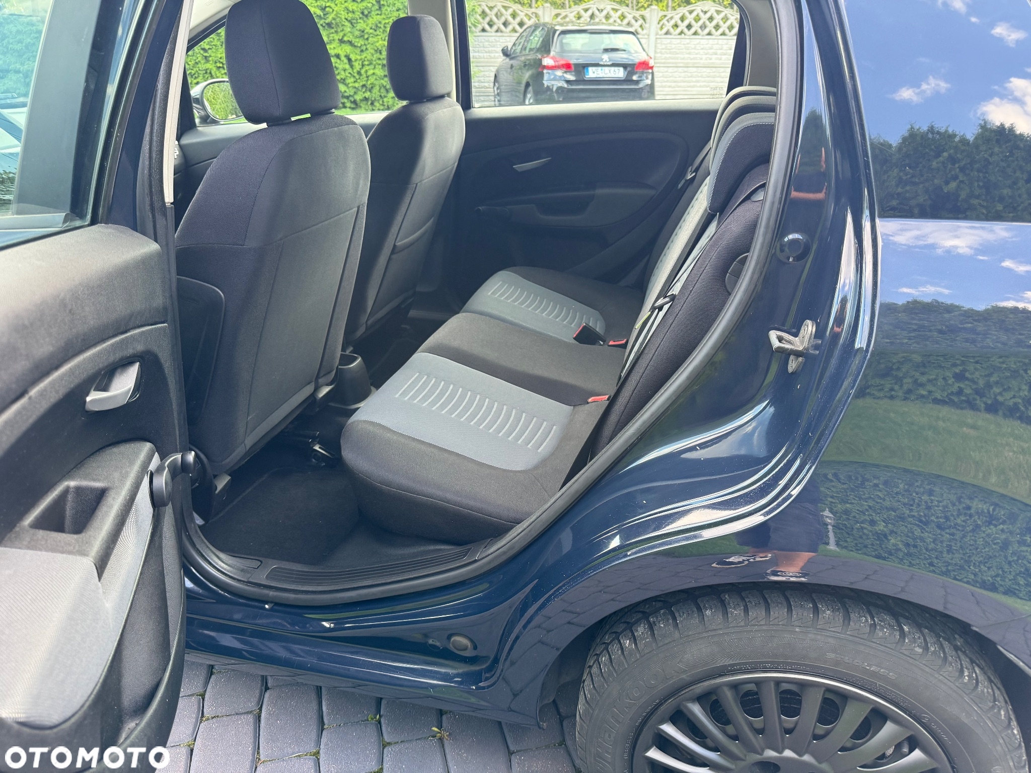 Fiat Grande Punto - 27