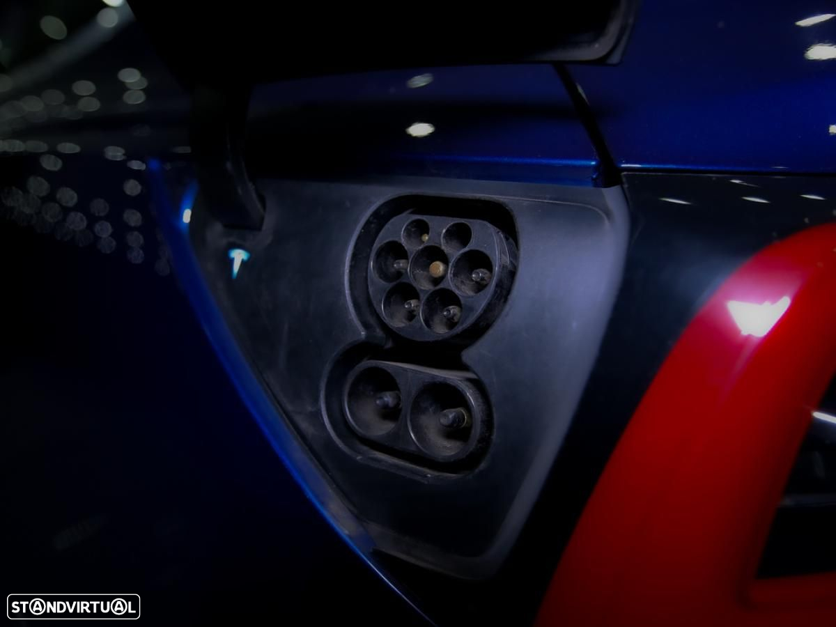 Tesla Model 3 Long-Range Dual Motor AWD - 12