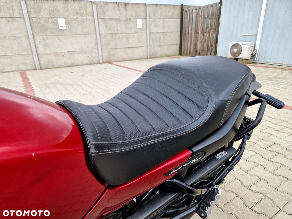 Benelli Leoncino Trail - 21