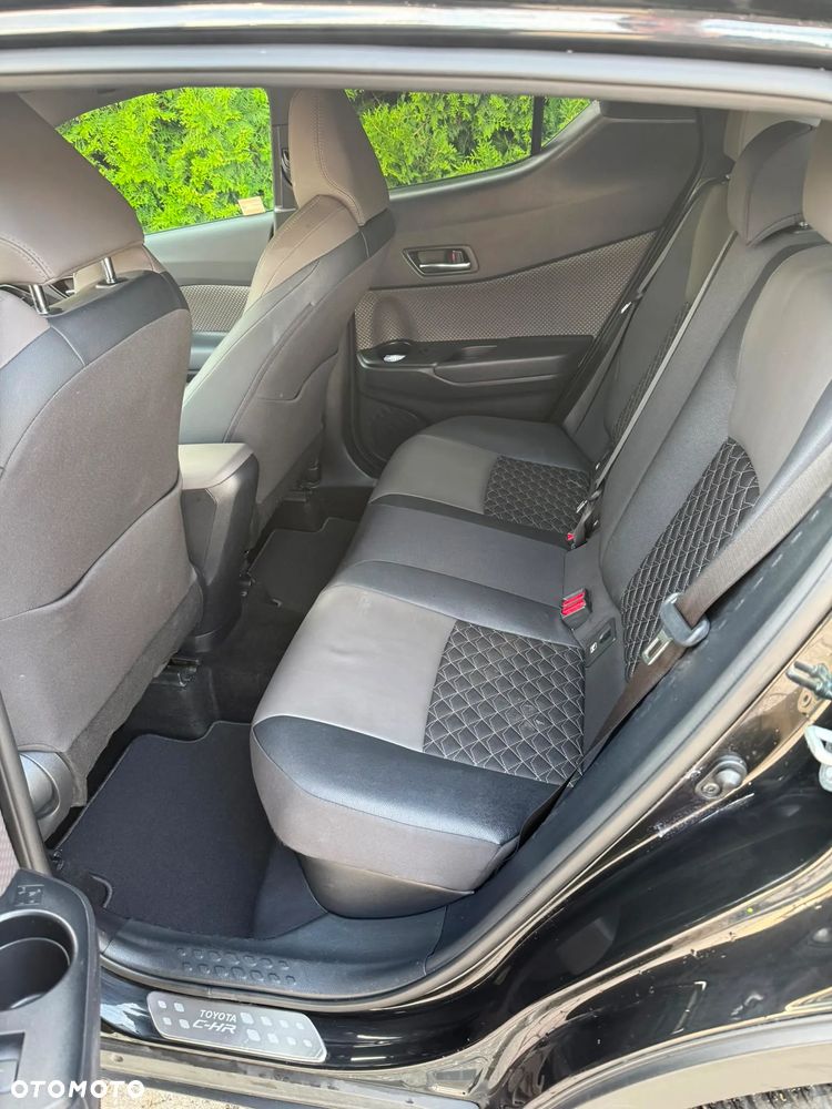 Toyota C-HR 2.0 Hybrid Executive - 9