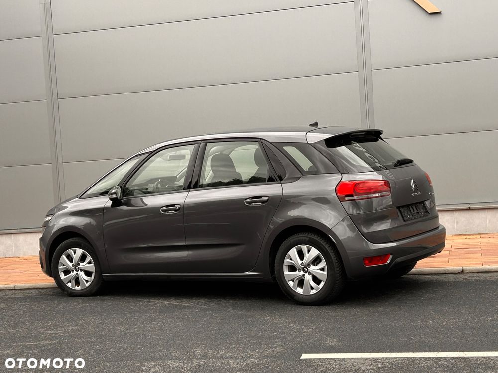 Citroën C4 Picasso - 16
