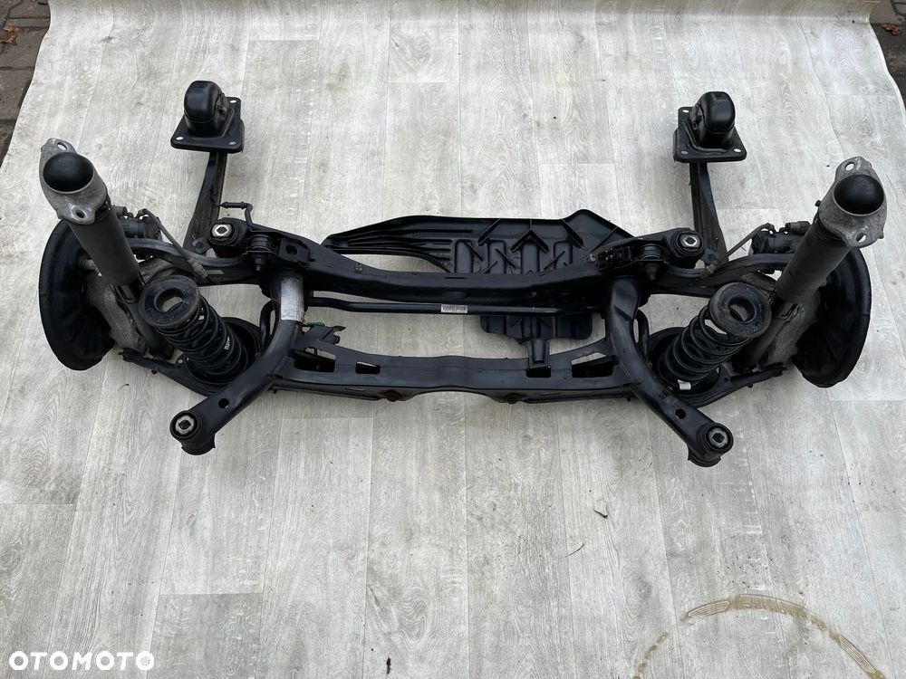 ZAWIESZENIE TYŁ BELKA SANKI WÓZEK  AUDI Q3 83A 83F TIGUAN 5NA KODIAQ - 1