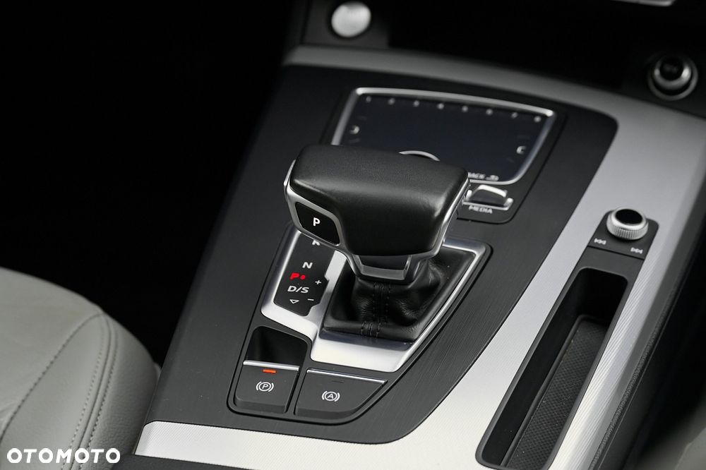 Audi Q5 2.0 TDI Quattro S tronic - 29