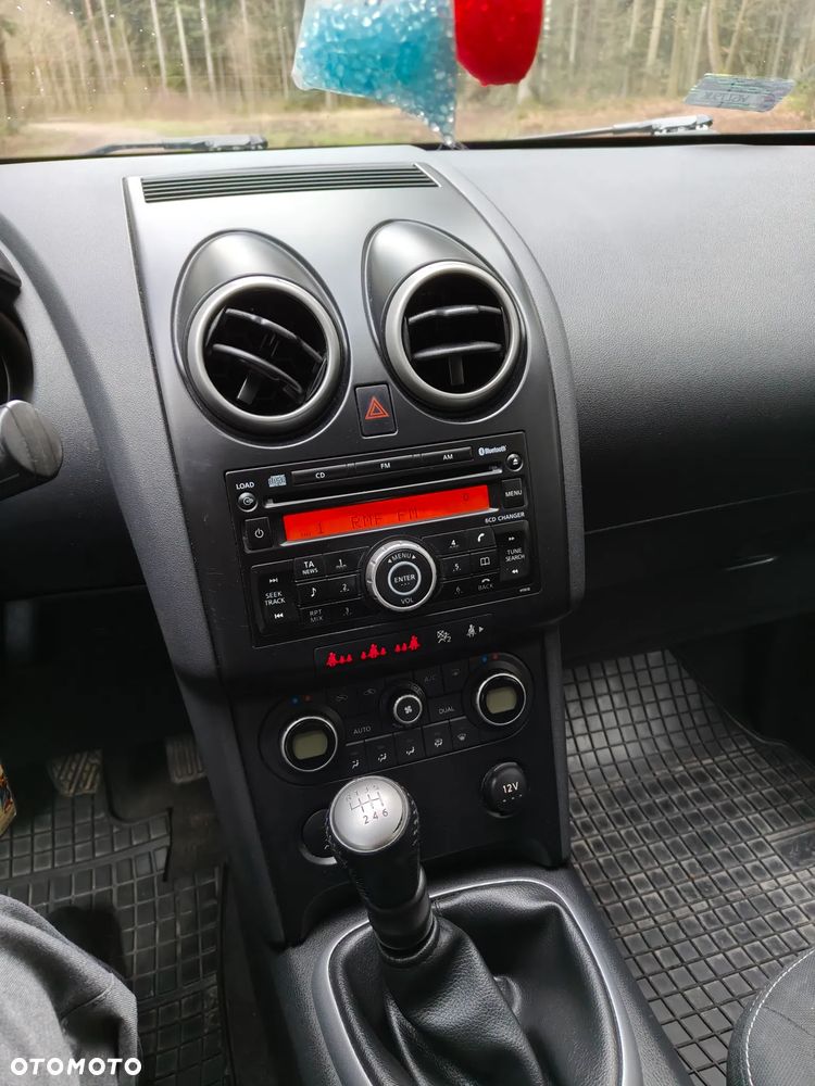 Nissan Qashqai 2.0 Visia - 12