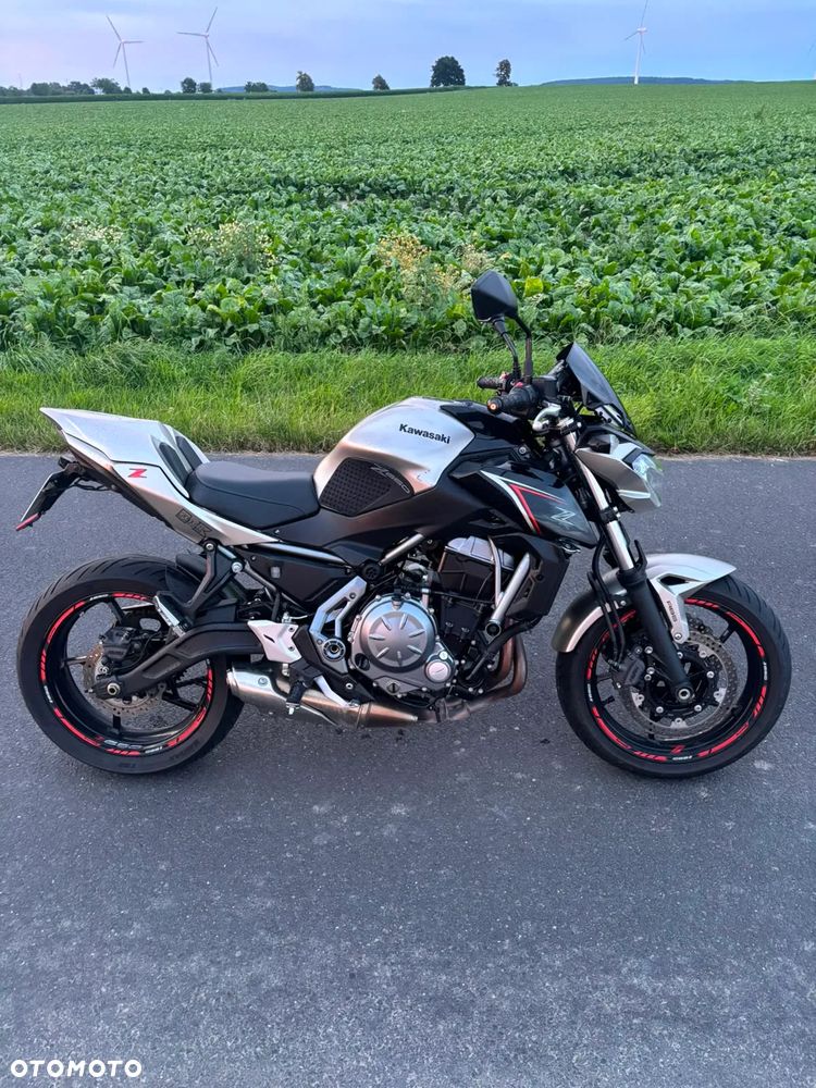 Kawasaki Z 650 - 5