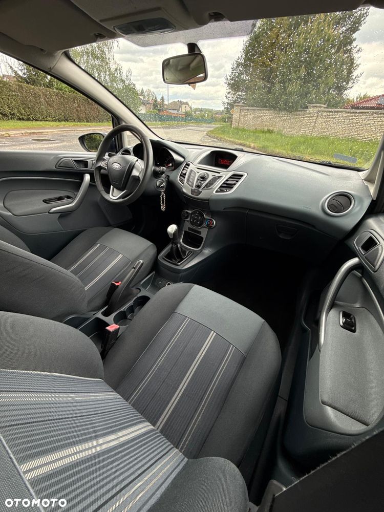 Ford Fiesta 1.25 Trend - 11