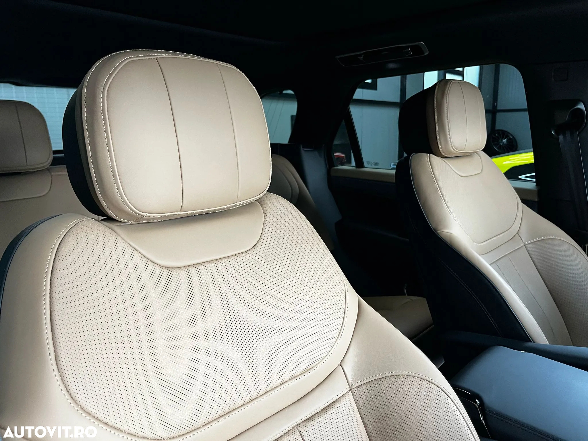Land Rover Range Rover Sport - 35