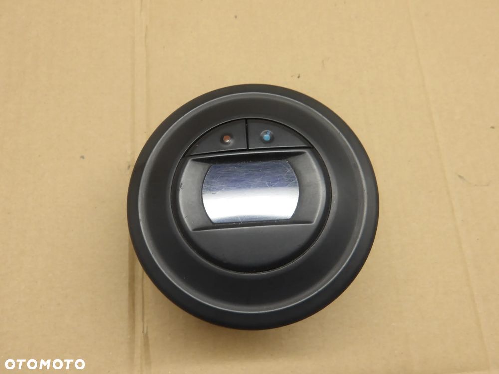 RENAULT ESPACE IV 2.2D PANEL KLIMATYZACJI PRAWY PRZÓD 8200367334 - 2