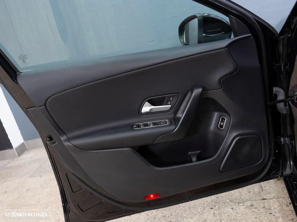 Mercedes-Benz A 250 e Style Plus - 14