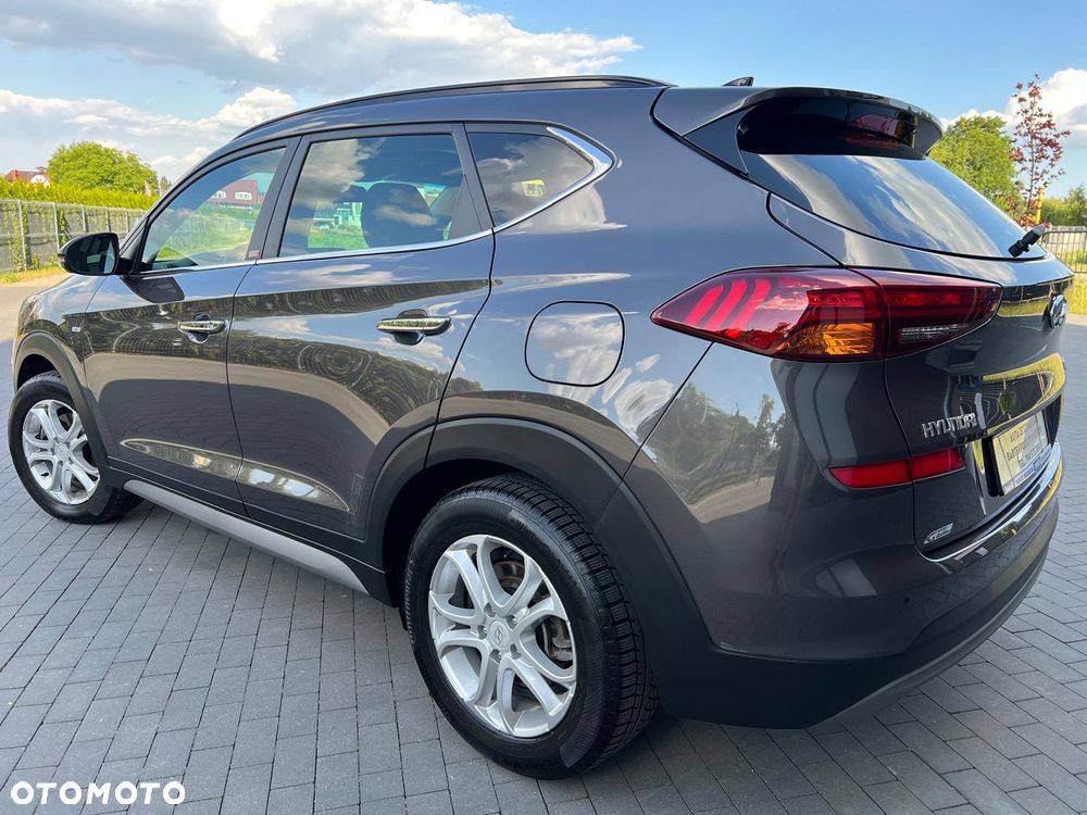 Hyundai Tucson 1.6 CRDi 48V-Hybrid 4WD DCT Select - 10