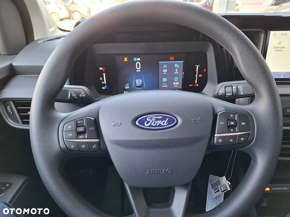 Ford Transit Courier - 15