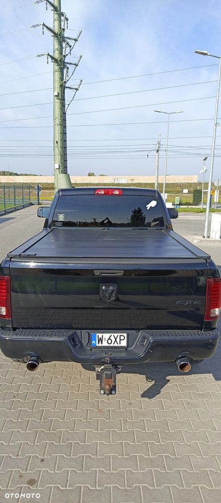 Dodge RAM 1500 5.7 4x4 - 5