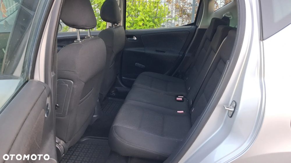 Peugeot 207 - 9