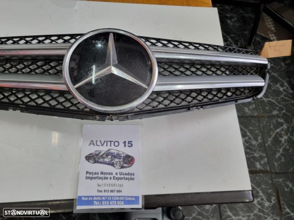 grelha Mercedes W 207  2017 - 1