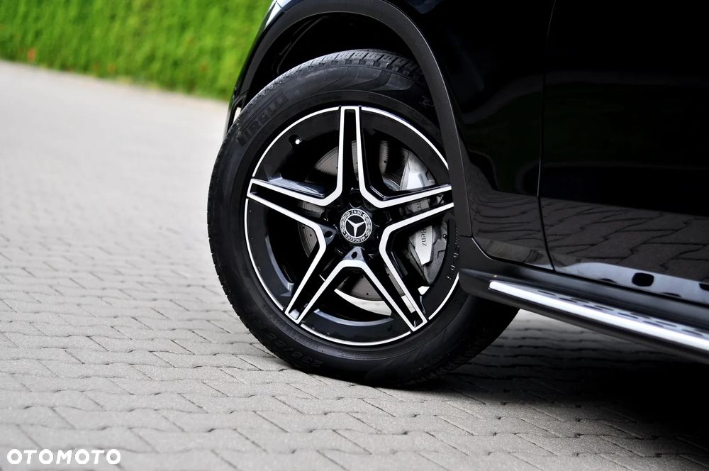 Mercedes-Benz GLC 200 d 4Matic 9G-TRONIC AMG Line - 10