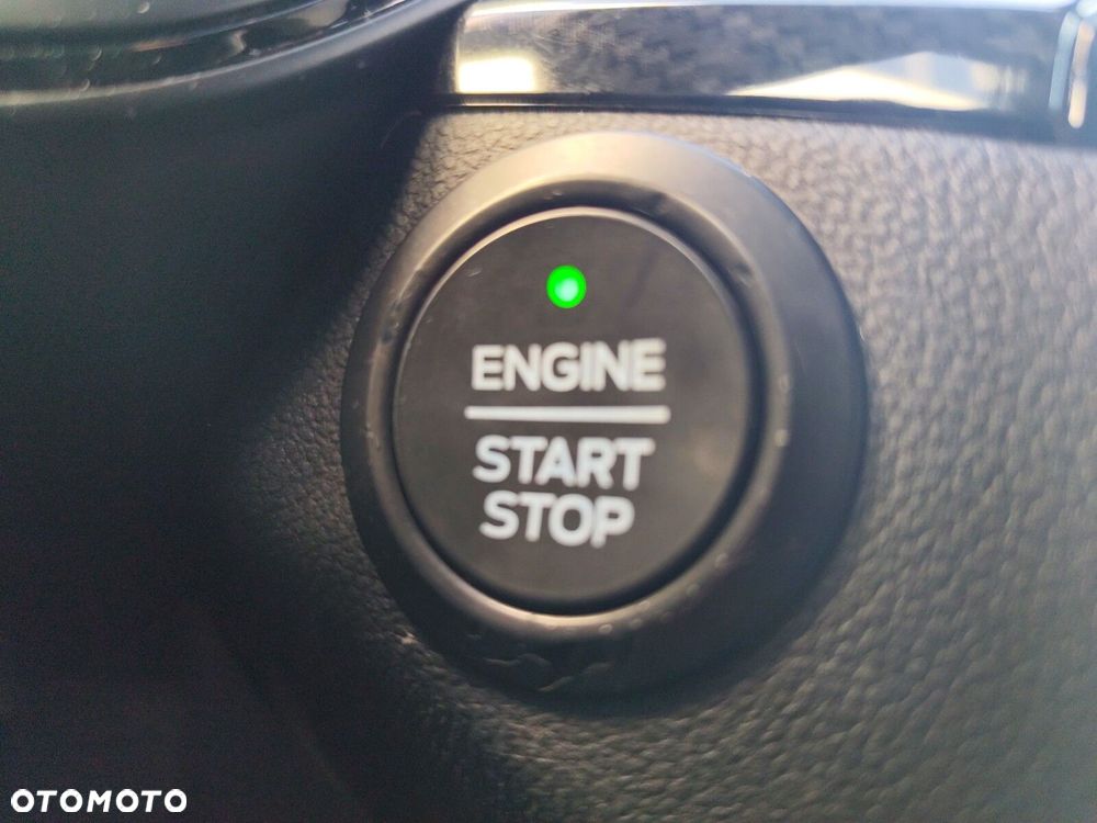 Ford Kuga - 26
