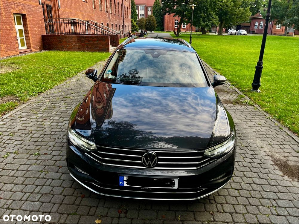 Volkswagen Passat 2.0 TDI 4Mot Elegance DSG - 8