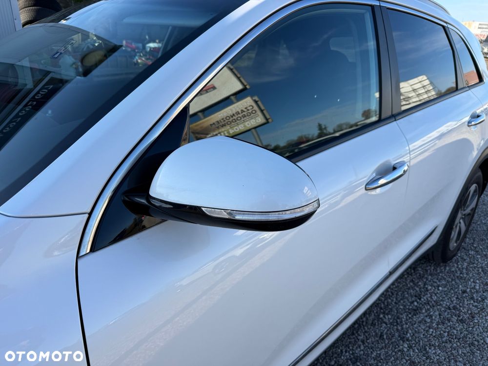 Kia Niro 1.6 GDI PHEV 2WD OPF Vision - 16